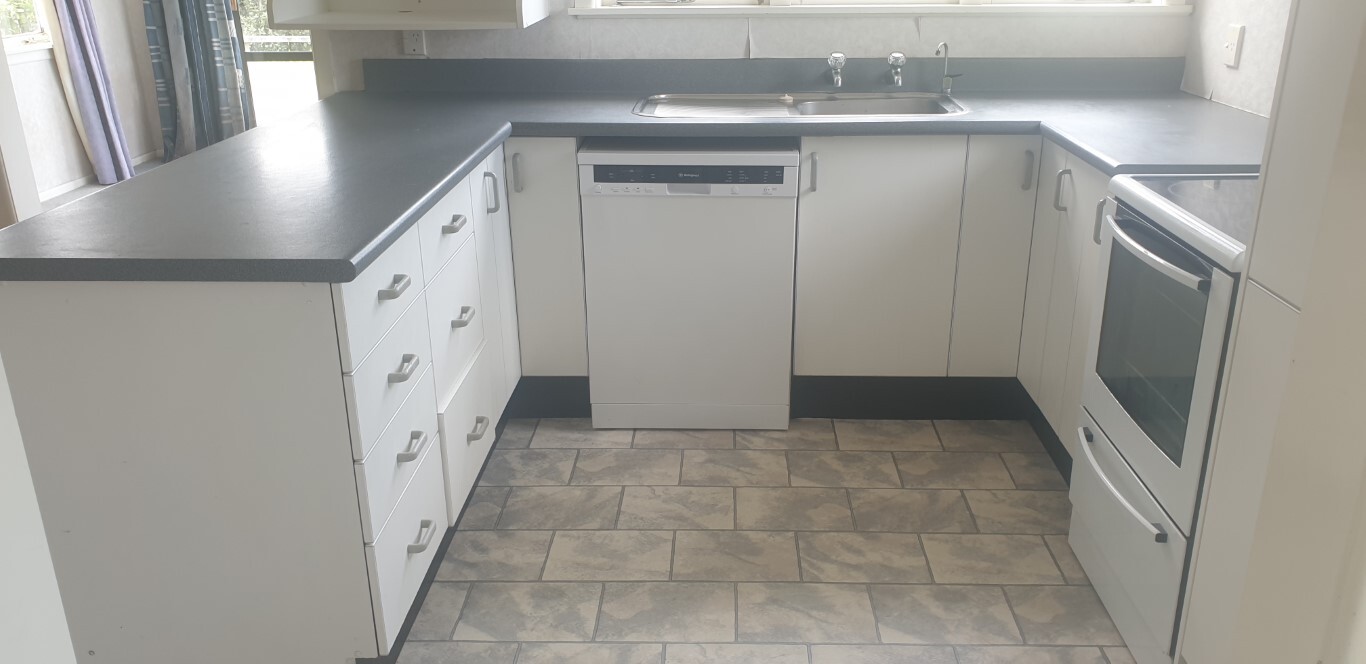 BOP186 Gisborne 3 bedroom home Buy & Sell BOP House Removal