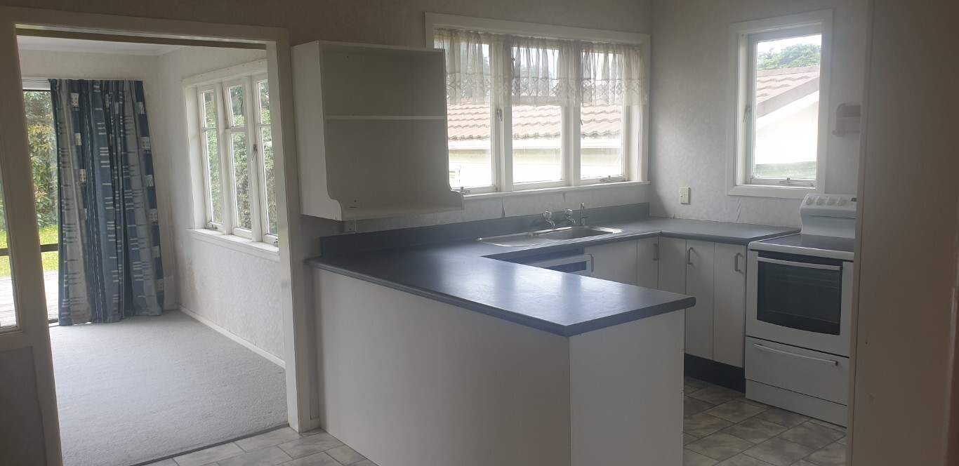 BOP186 Gisborne 3 bedroom home Buy & Sell BOP House Removal